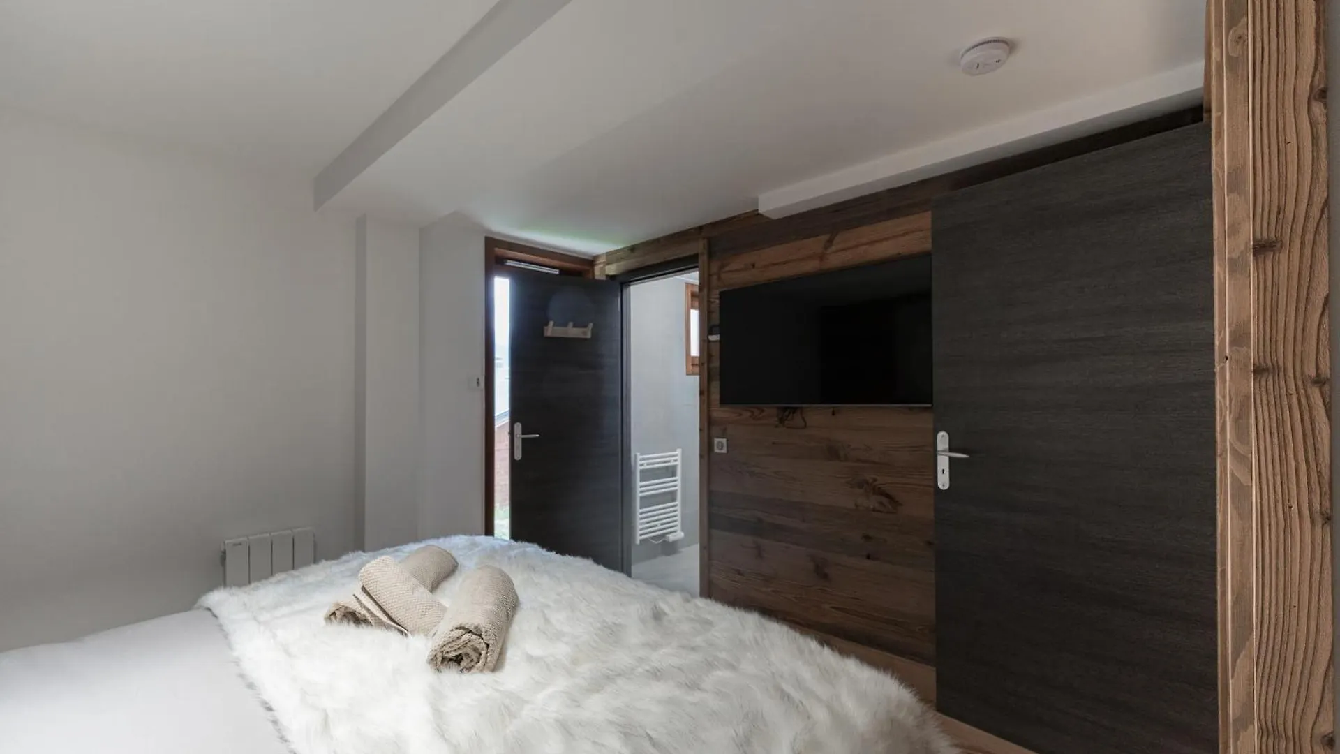 קומבלו Chaleureux Chalet Familial - Vue Epoustouflante