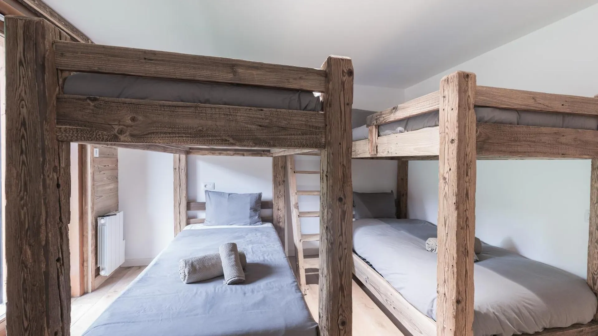 קומבלו Chaleureux Chalet Familial - Vue Epoustouflante