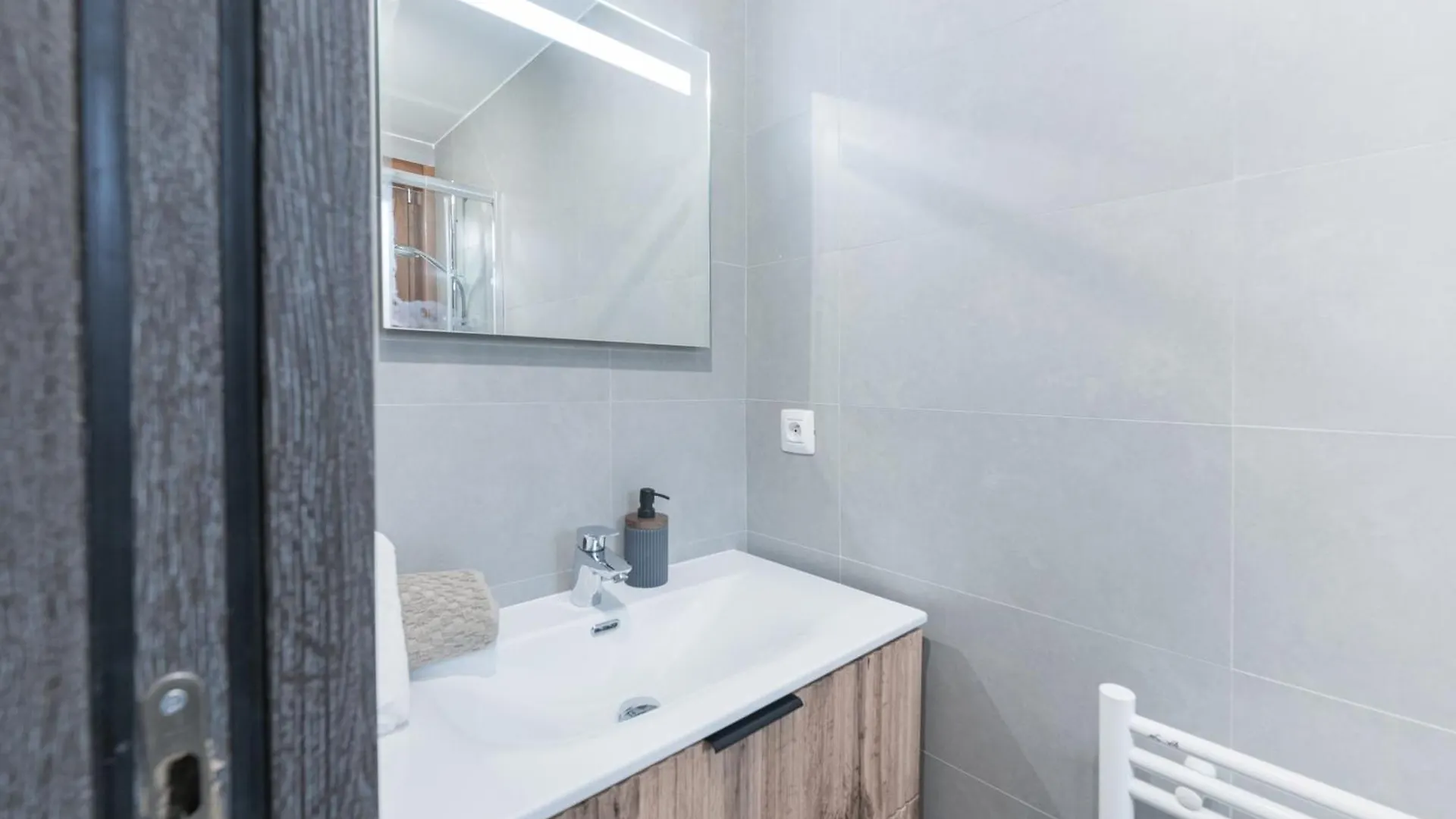 קומבלו Chaleureux Chalet Familial - Vue Epoustouflante